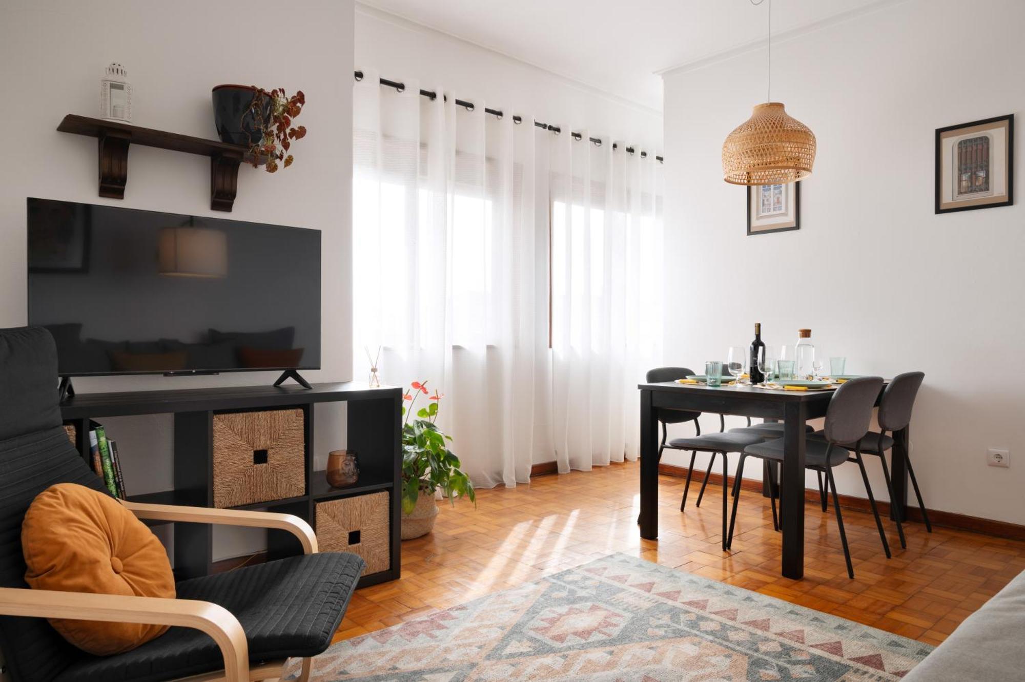! Luminous 2Br Top Floor ! Praca Da Republica OOporto Exteriör bild