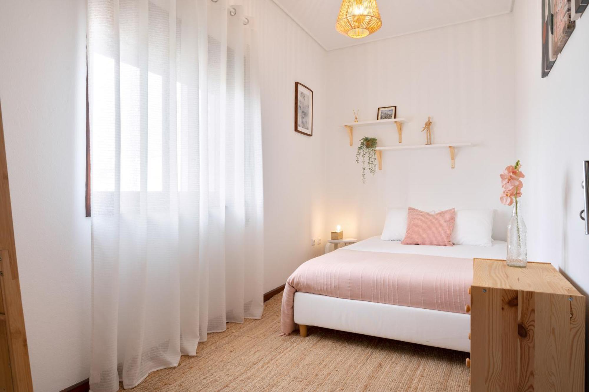 ! Luminous 2Br Top Floor ! Praca Da Republica OOporto Exteriör bild